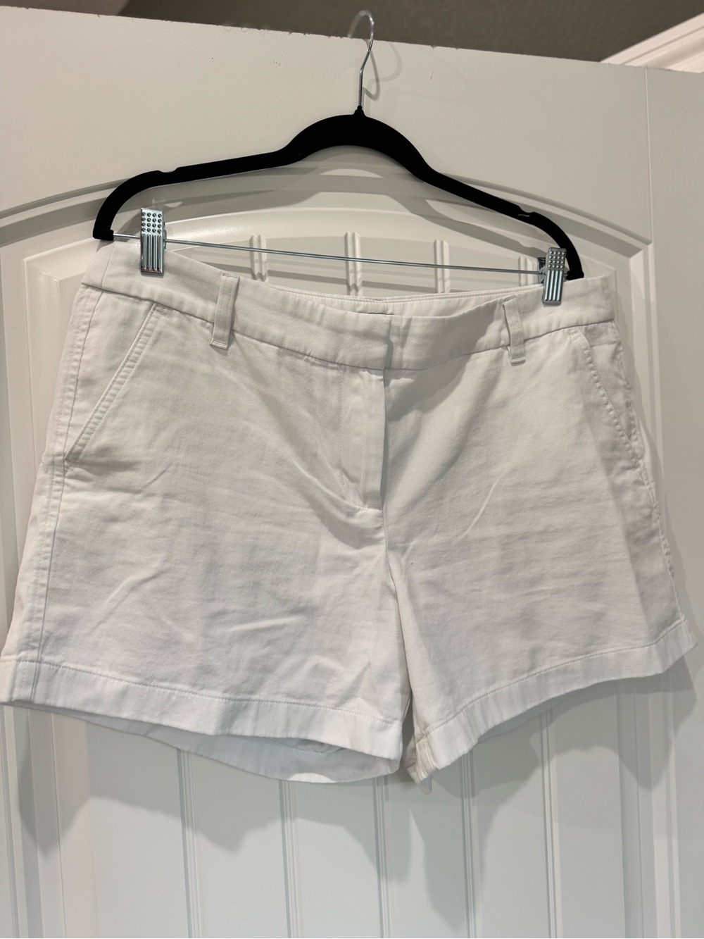 J.Crew White Chino Shorts Womens Size 14 Mid Rise Classic Casual Summer